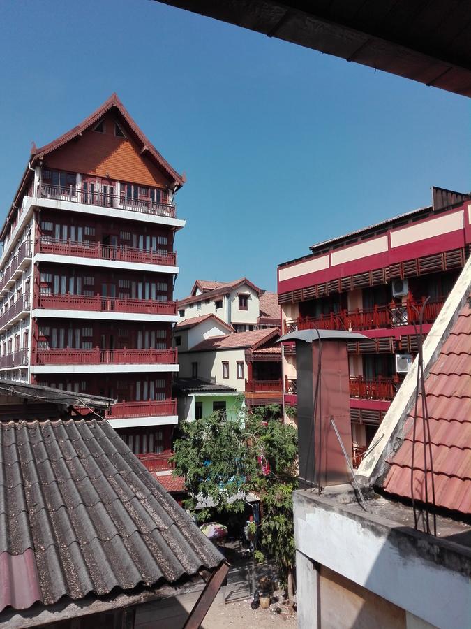 Faa Apartment Vientiane Buitenkant foto